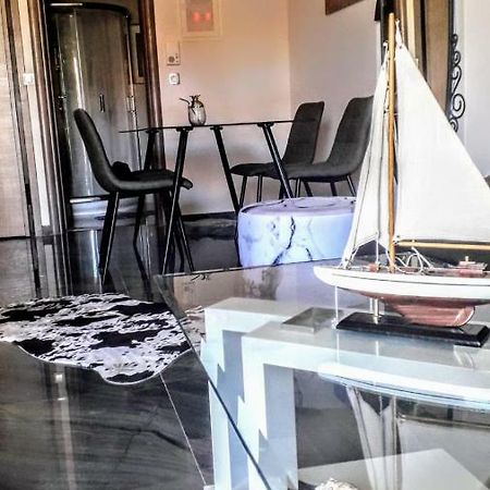 Tony Central Luxury Apartment 1 Chania  Екстер'єр фото