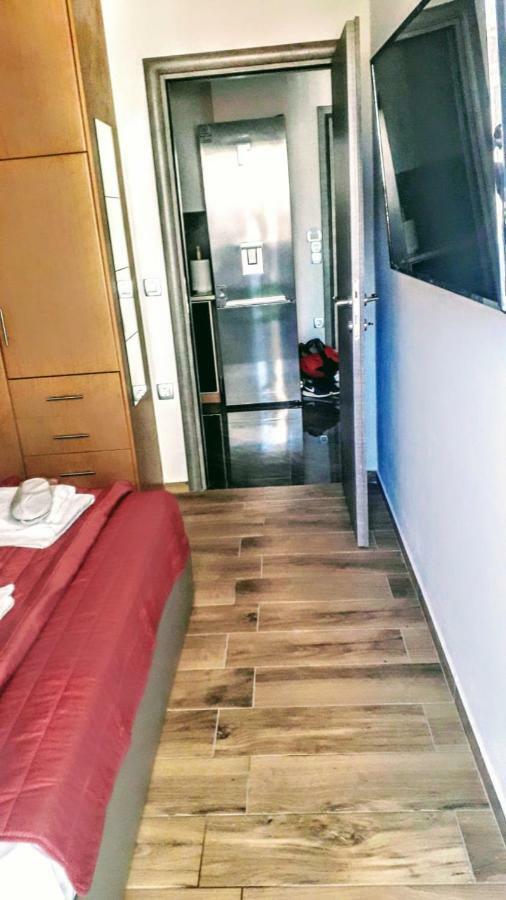 Tony Central Luxury Apartment 1 Chania  Екстер'єр фото