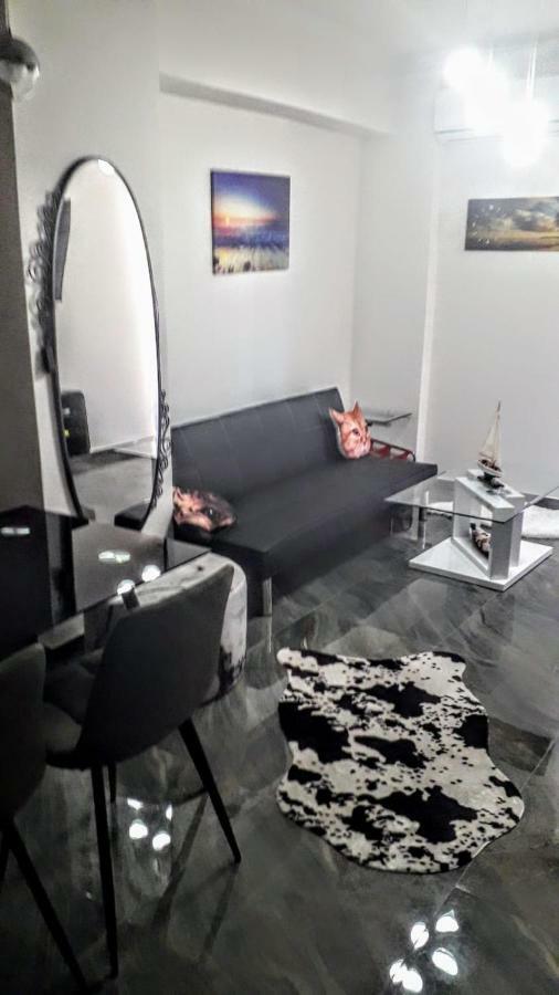 Tony Central Luxury Apartment 1 Chania  Екстер'єр фото